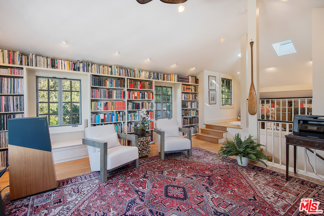 47 Haldeman Road Santa Monica, CA 90402 - Photo 23 of 32 Gallery Image 23