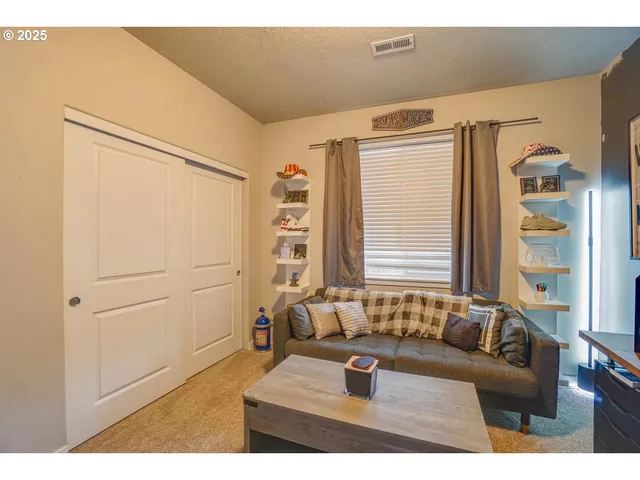 $599,900 | 10409 Northeast 63rd Street, Vancouver, WA 98662