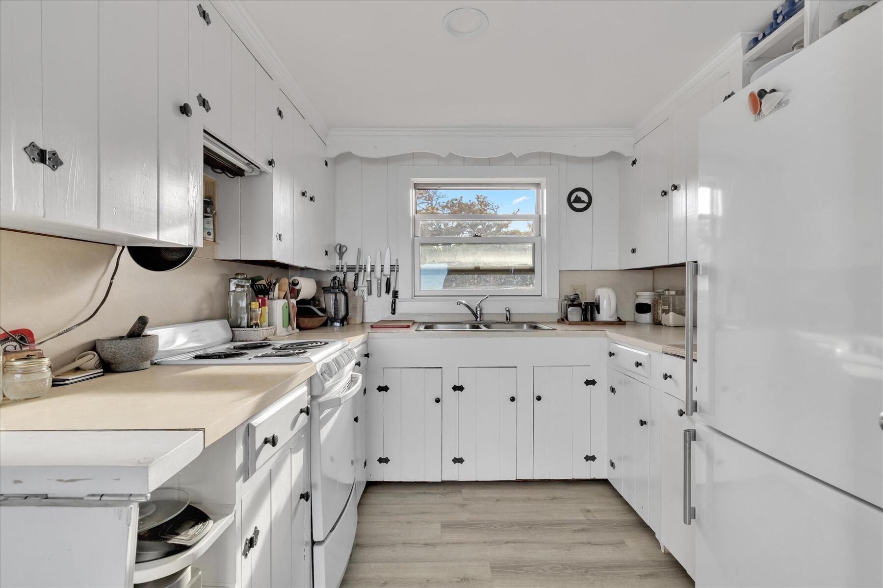 153 Brownell Road Eastham, MA 02642 - Photo 13 of 29 19-MG_4714