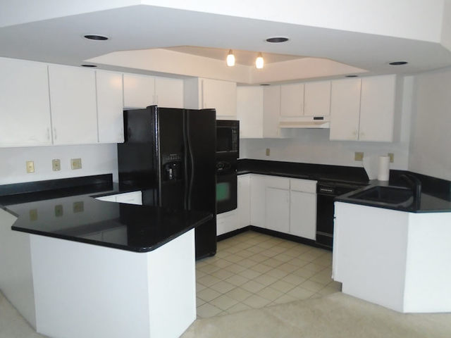 1133 North 7th Street, Unit 706 Rochelle, IL 61068 - Photo 2 of 8