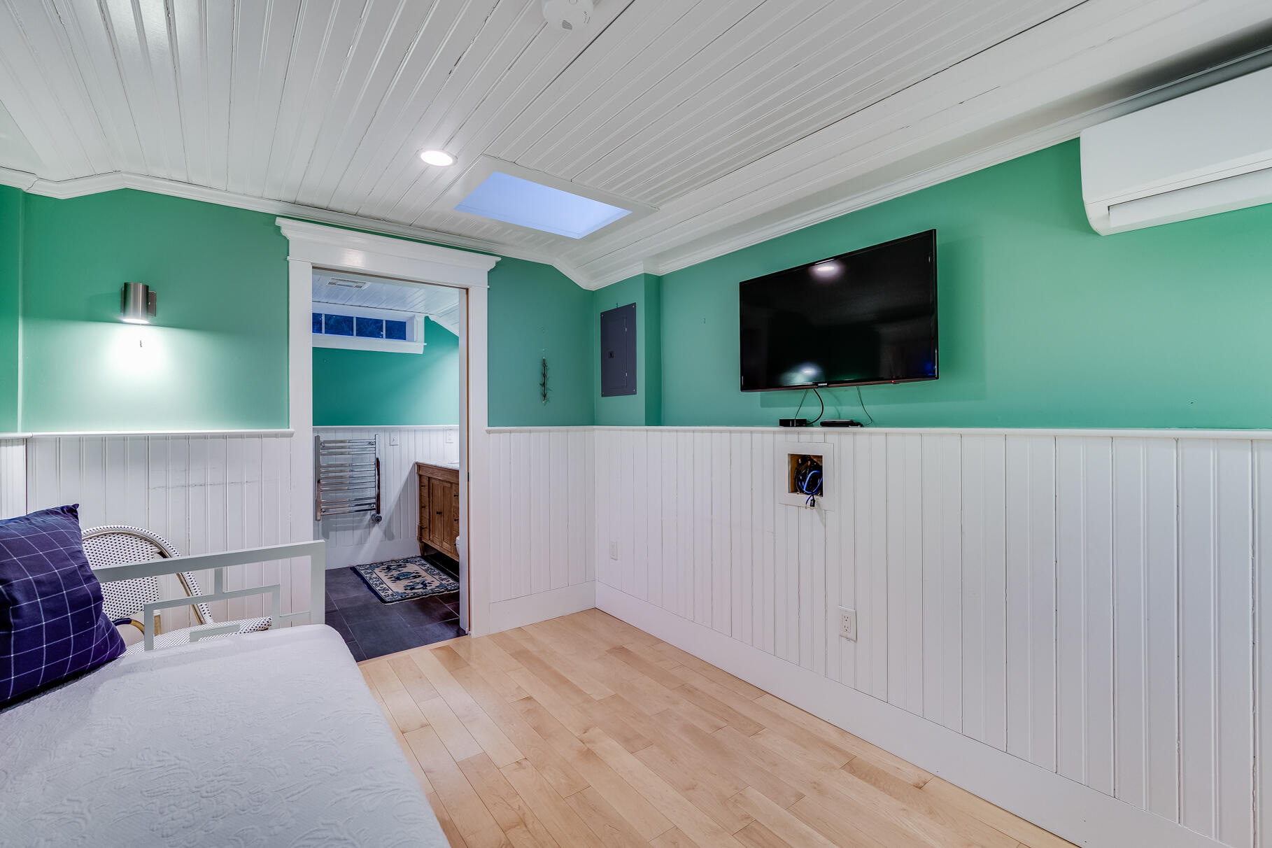 117 Gardiner Road Woods Hole, MA 02543 - Photo 42 of 81 a living room with furniture and a flat screen tv