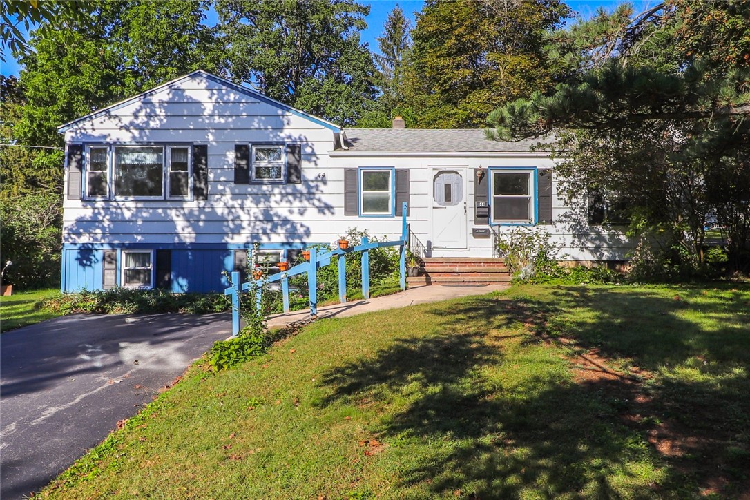 44 Clearview Road Greece, NY 14616 - Photo 1 of 1