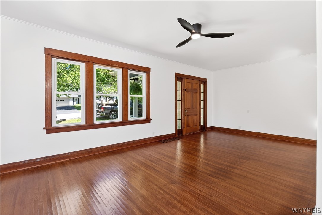 4076 Freeman Road Orchard Park, NY 14127 - Photo 9 of 49