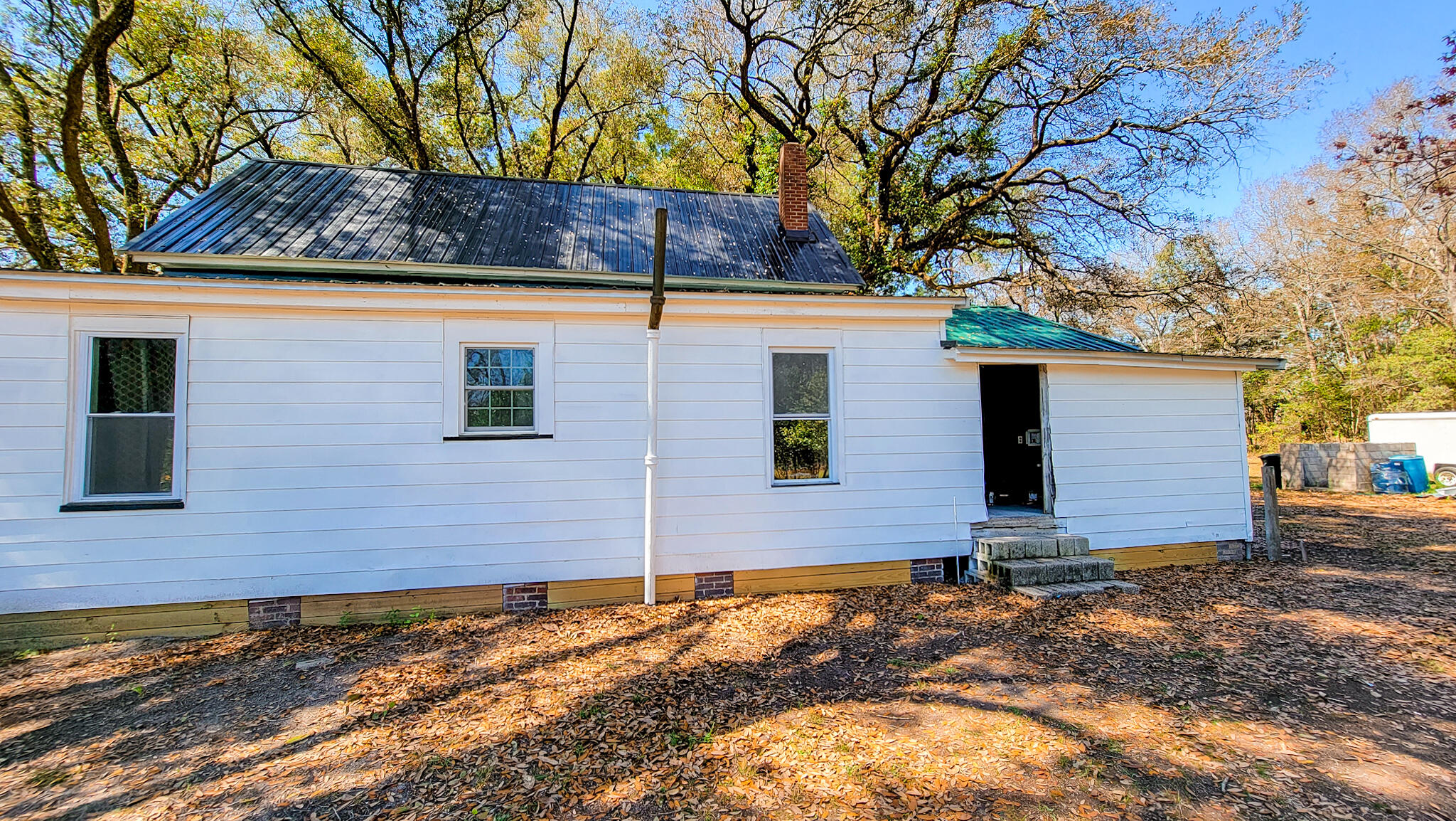 1326 Sidneys Road Walterboro, SC 29488 - Photo 13 of 28 20220317_141223