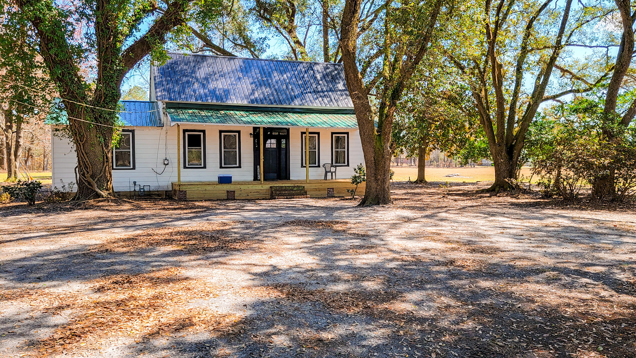 1326 Sidneys Road Walterboro, SC 29488 - Photo 3 of 28 20220317_141006