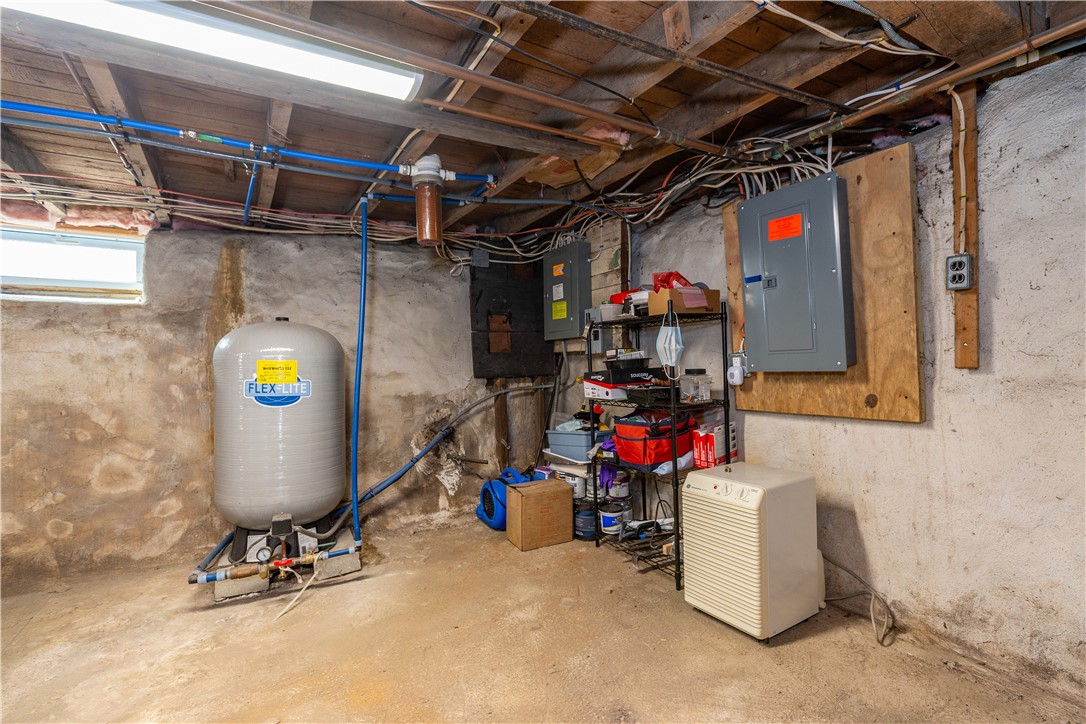 760 Cowesett Road Warwick, RI 02886 - Photo 45 of 50