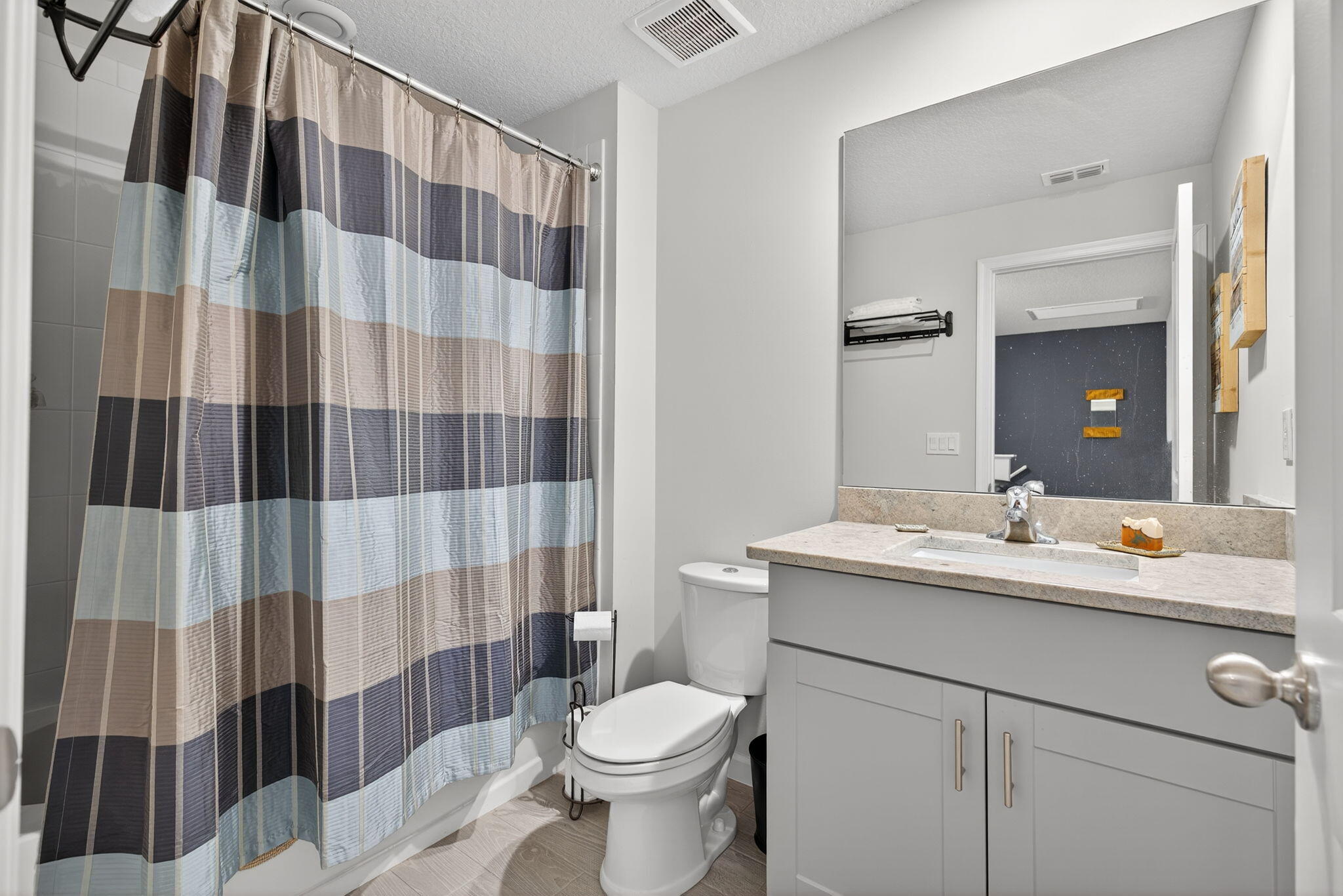 3942 Southeast Caladium Court Stuart, FL 34997 - Photo 29 of 38 3rd Bathroom