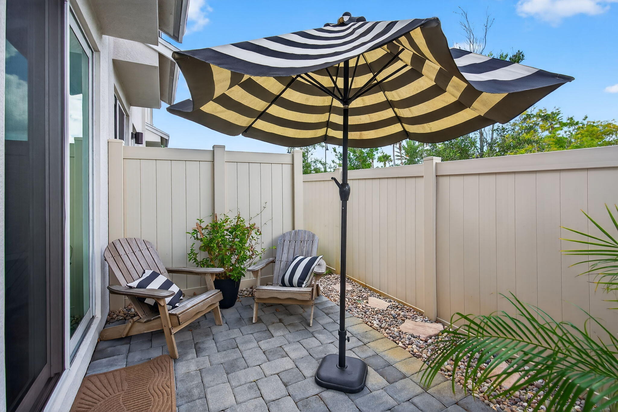 3942 Southeast Caladium Court Stuart, FL 34997 - Photo 34 of 38 Patio