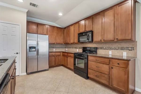 $2,350 | 4205 Fairmeadow Drive, Round Rock, TX 78665