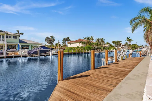 $4,295,000 | 2888 Northeast 33rd Street, Lighthouse Point, FL 33064