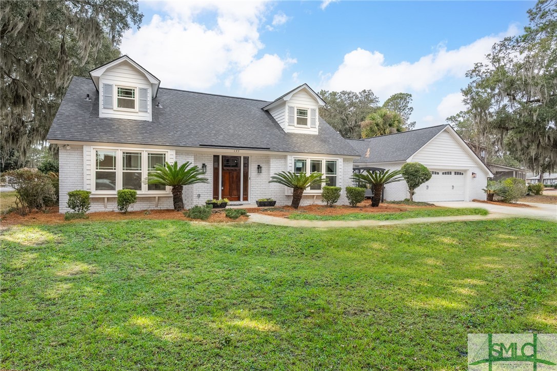 135 Cardinal Road Savannah, GA 31406 - Photo 1 of 37