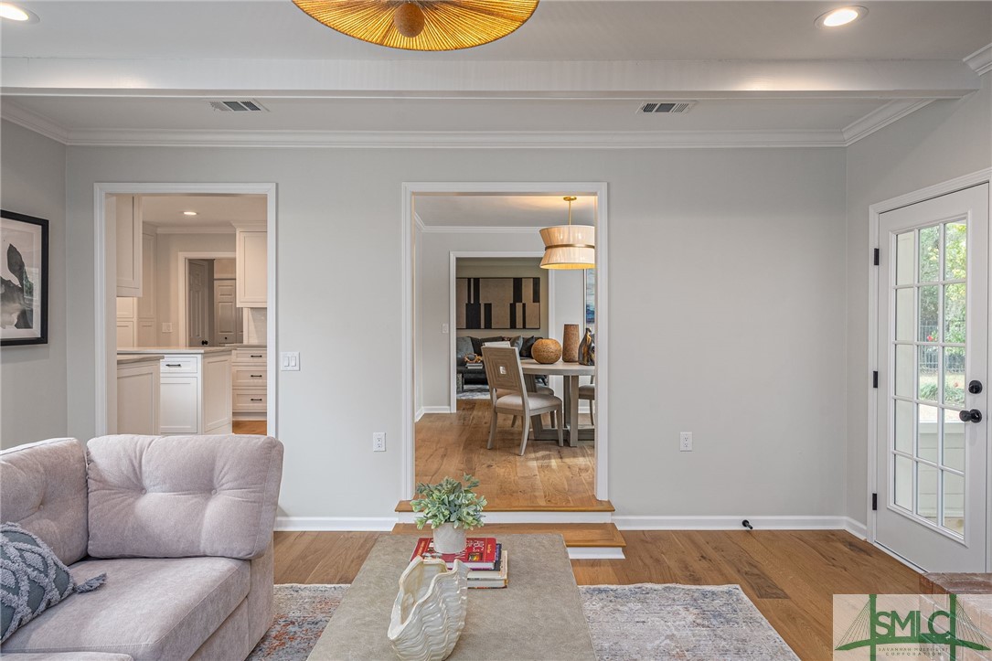 135 Cardinal Road Savannah, GA 31406 - Photo 12 of 37