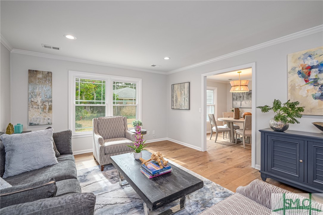 135 Cardinal Road Savannah, GA 31406 - Photo 3 of 37