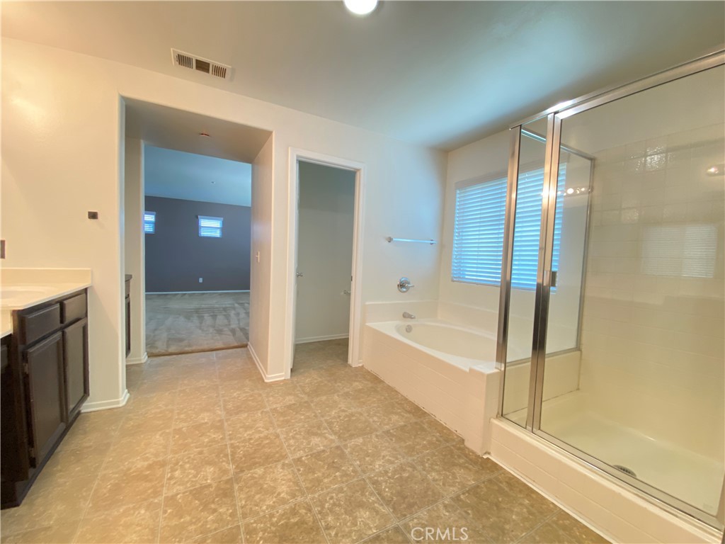 1908 Taormina Court Riverside, CA 92507 - Photo 18 of 29