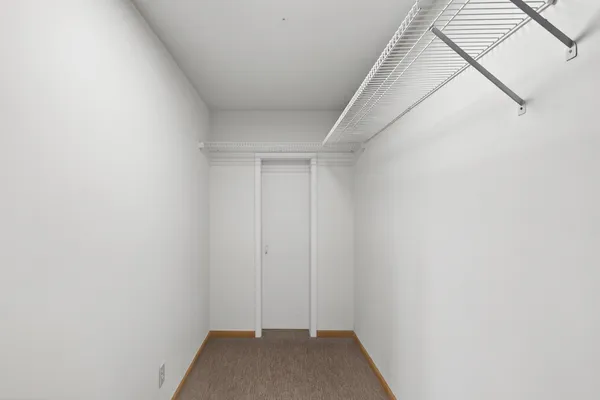 $549,900 | 7716 7th Street North, Oakdale, MN 55128