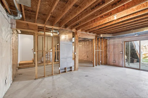 $549,900 | 7716 7th Street North, Oakdale, MN 55128