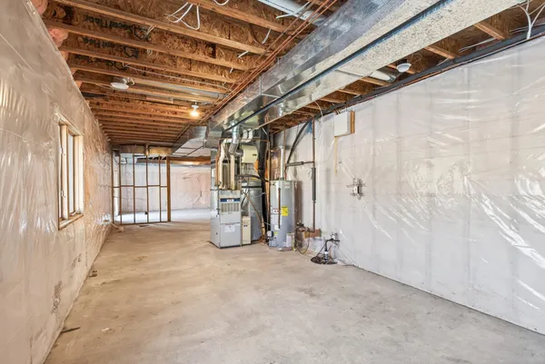 $549,900 | 7716 7th Street North, Oakdale, MN 55128