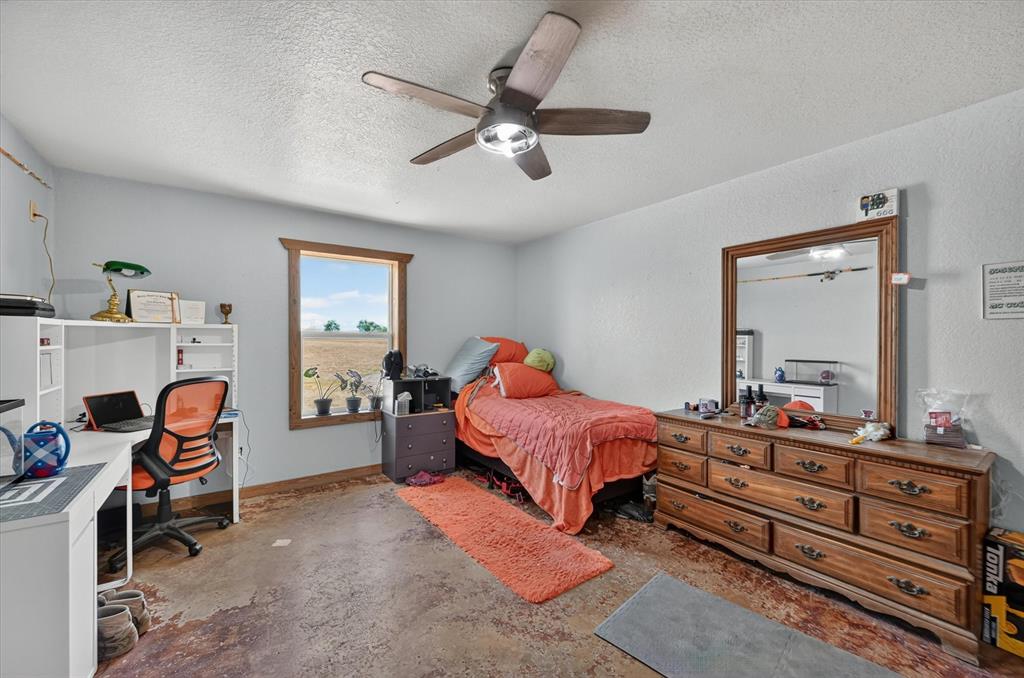 901 Marion Road Venus, TX 76084 - Photo 24 of 33