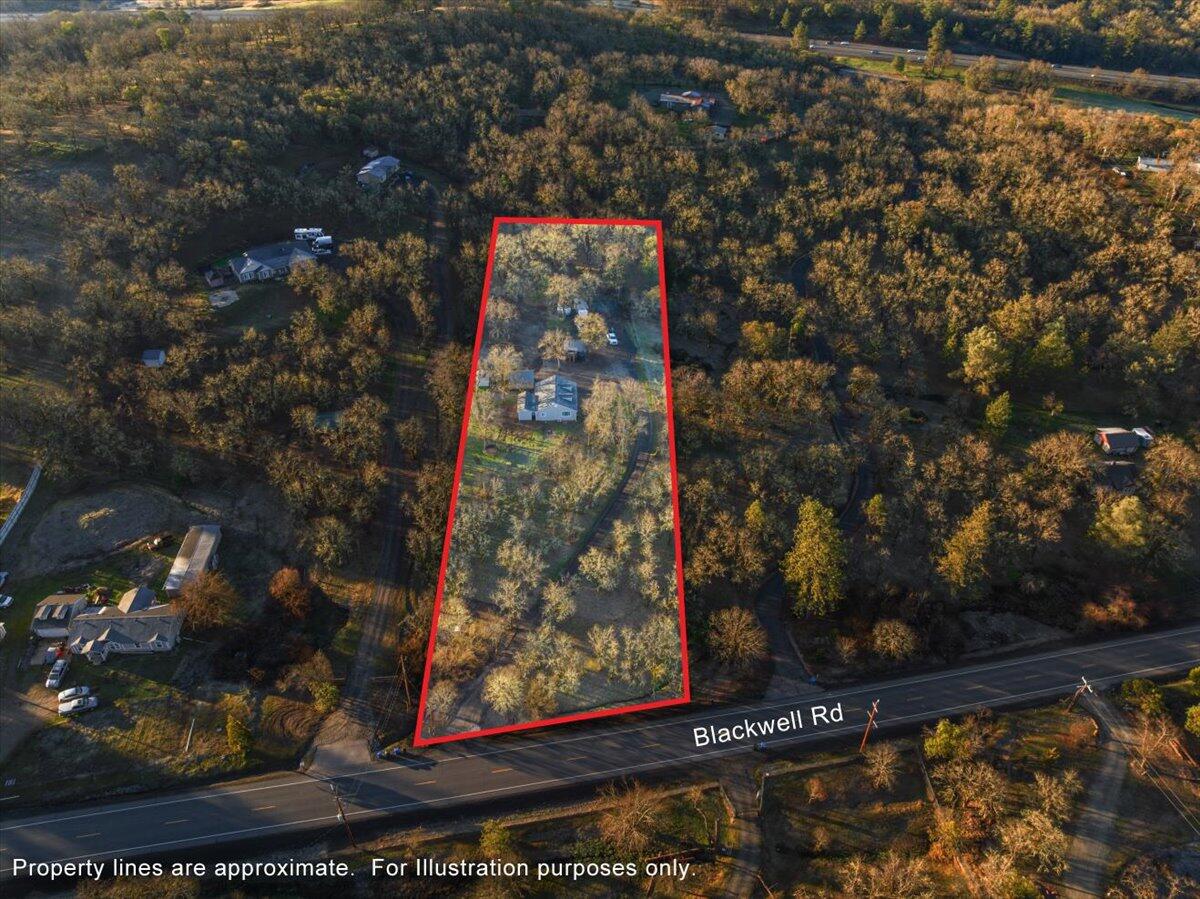 9497 Blackwell Road Central Point, OR 97502 - Photo 5 of 34 Aerial Prop lines 3