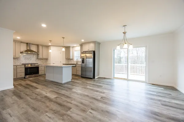 $469,900 | 121 East Washington Street, Unit 13, North Attleboro, MA 02760