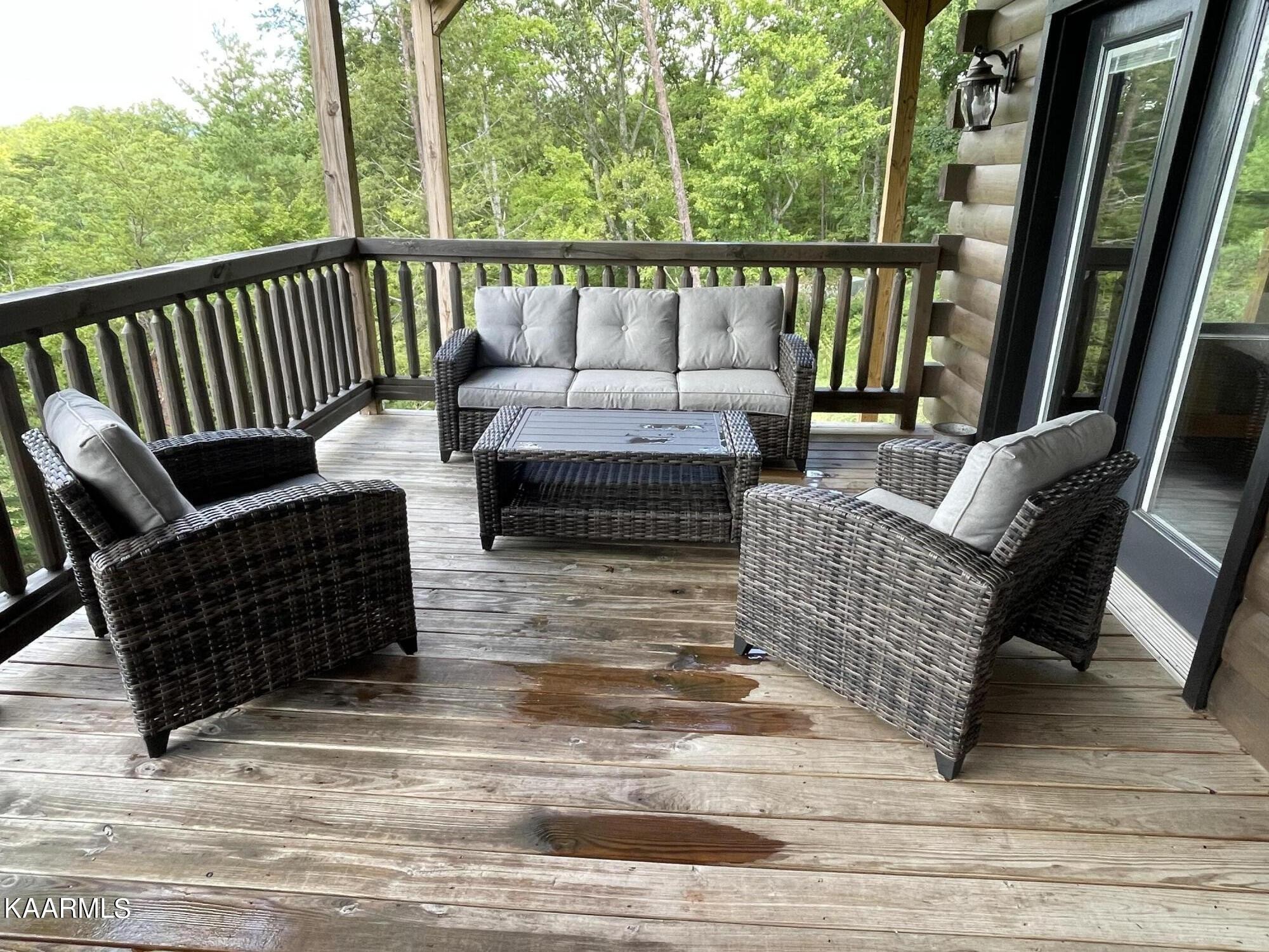 2252 Coopers Hawk Way Sevierville, TN 37862 - Photo 47 of 56 a view of balcony with couch