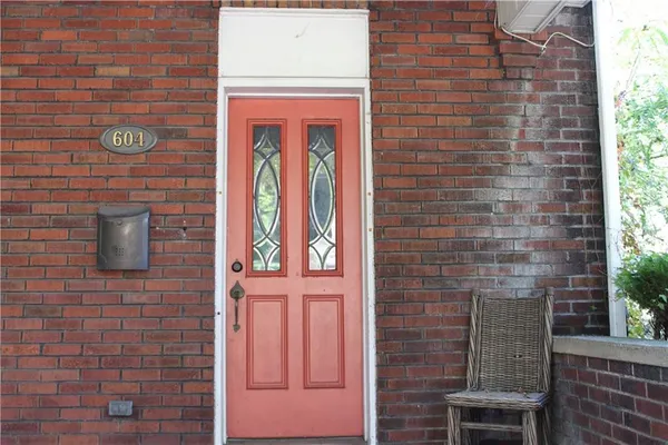 $170,000 | 604 West 4th Avenue, Derry, PA 15627