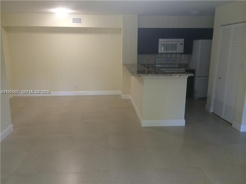 650 South Park Road, Unit 115 Hollywood, FL 33021 - Photo 2 of 11