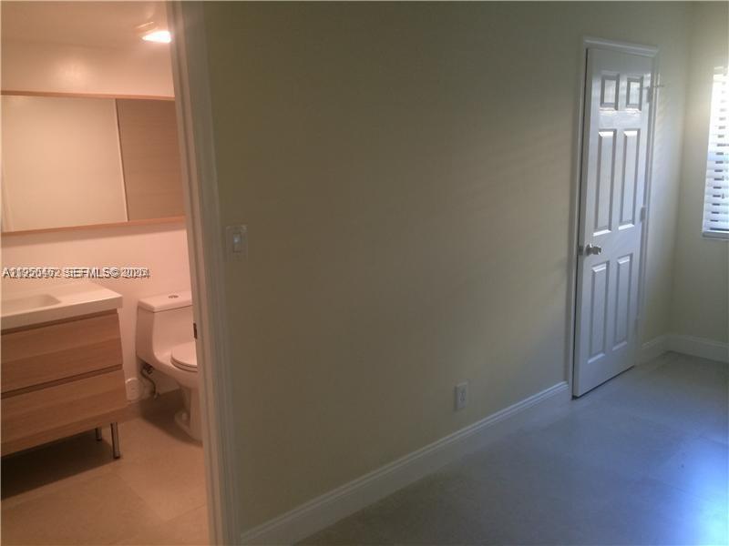 650 South Park Road, Unit 115 Hollywood, FL 33021 - Photo 5 of 11