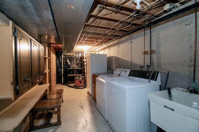 $375,000 | 12344 Warren Drive, Mokena, IL 60448