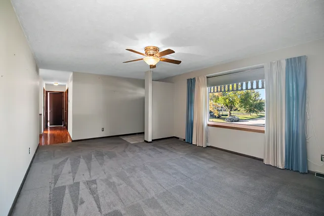 $375,000 | 12344 Warren Drive, Mokena, IL 60448