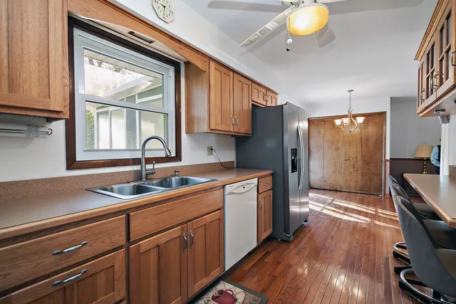 $375,000 | 12344 Warren Drive, Mokena, IL 60448