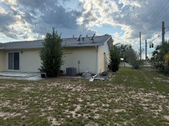 499 Water Road Ocala, FL 34472 - Photo 9 of 38