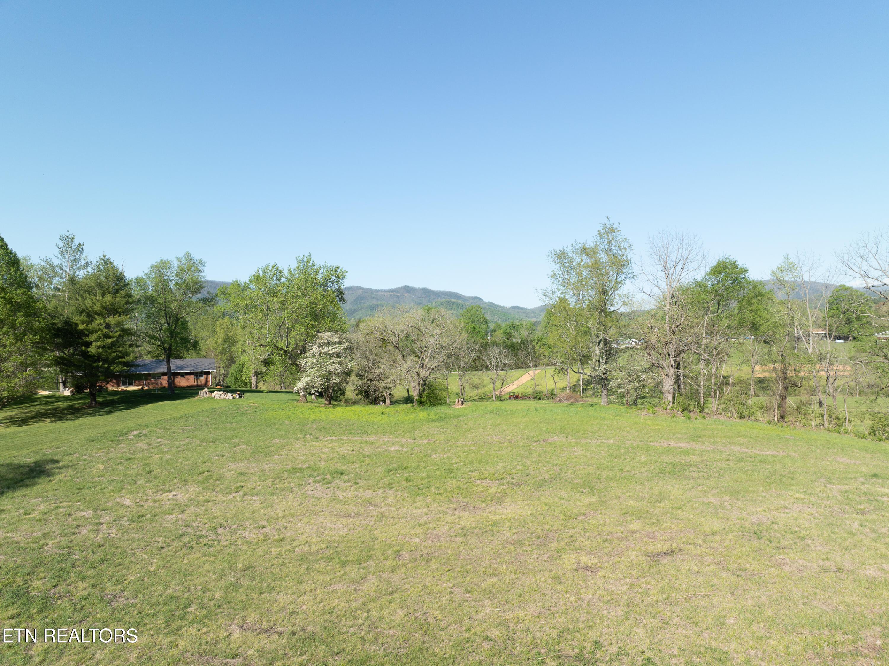 East Chestnut Hill Road Townsend, TN 37882 - Photo 15 of 17 DSC_3625-16