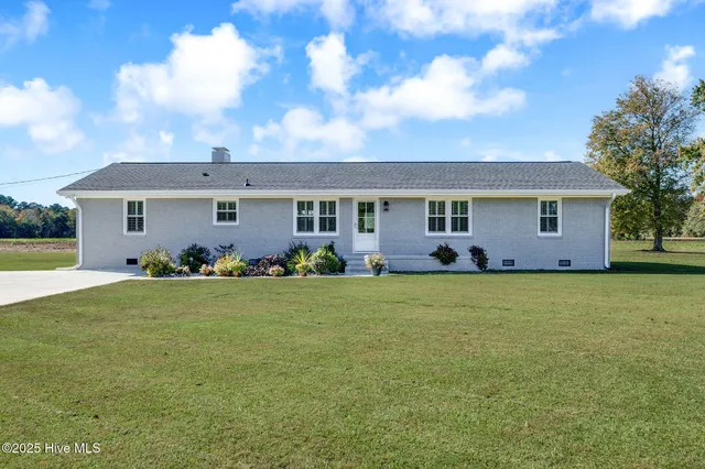 $498,000 | 1505 US Highway 117 Bypass South, Burgaw, NC 28425