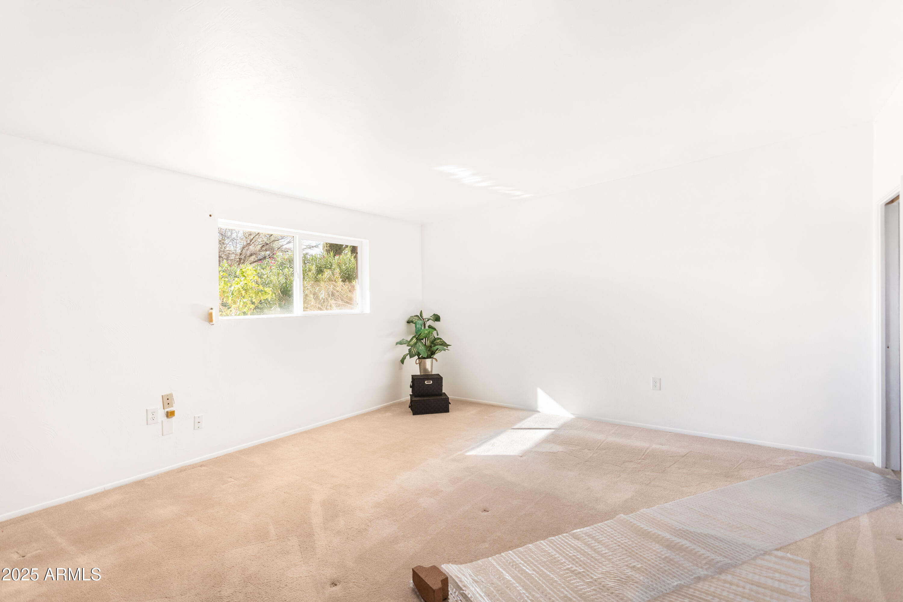 1206 Suffolk Road Sierra Vista, AZ 85635 - Photo 29 of 38 Primary