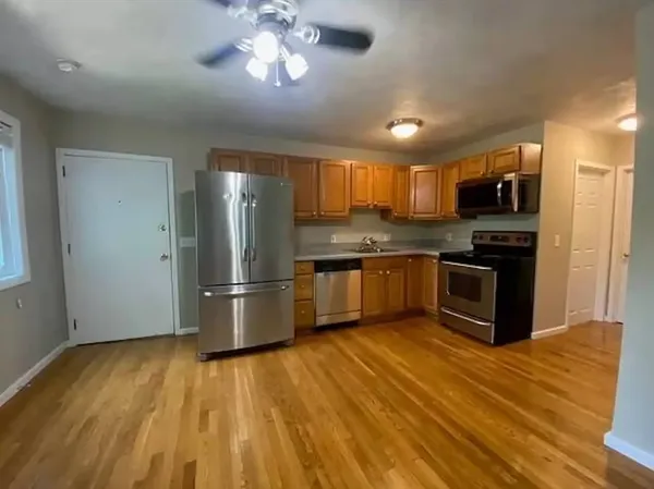 $280,000 | 16 Cleveland Place, Unit 8, Gloucester, MA 01930