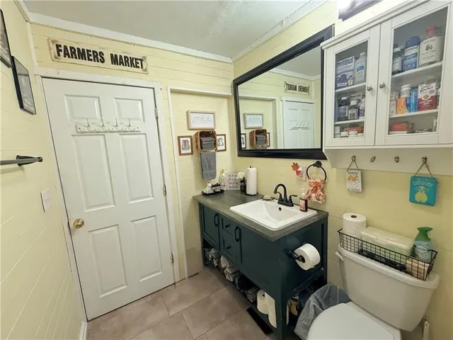 $159,900 | 691 Cottage Grove, New Castle, PA 16105