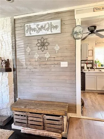 $159,900 | 691 Cottage Grove, New Castle, PA 16105