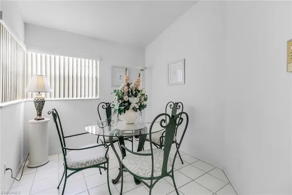 $5,000 | 13131 Castle Harbour Drive, Unit M3, Naples, FL 34110