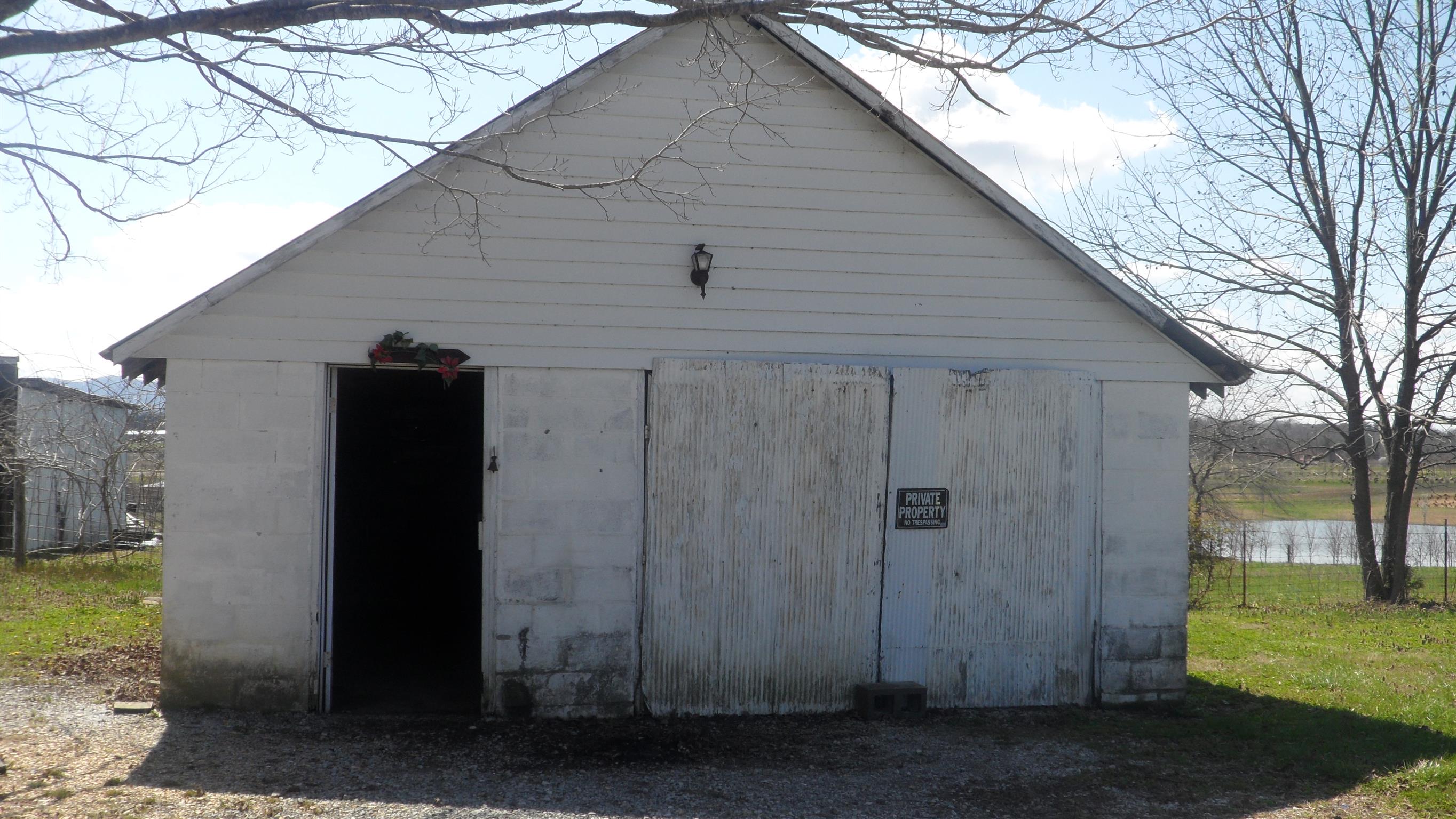 1147 Hennessee Bridge Road Rock Island, TN 38581 - Photo 4 of 14 Gallery Image 4