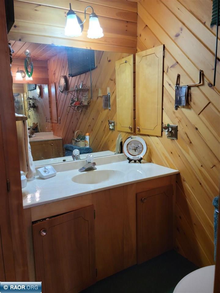 9161 Hibbing Point Road Cook, MN 55723 - Photo 18 of 31