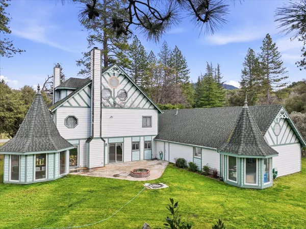 $499,900 | 38076 Pine Meadow Lane, Oakhurst, CA 93644