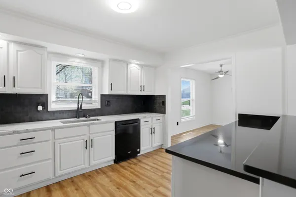 $3,800 | 512 Lexington Boulevard, Carmel, IN 46032