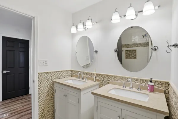 $3,800 | 512 Lexington Boulevard, Carmel, IN 46032