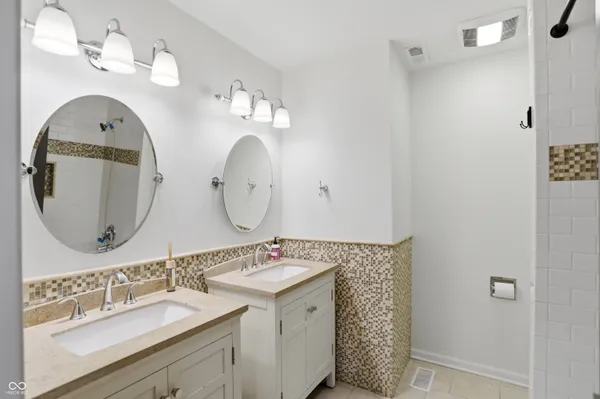 $3,800 | 512 Lexington Boulevard, Carmel, IN 46032