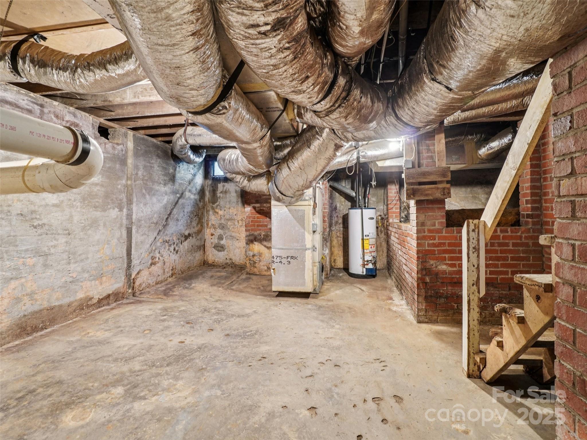34 Parkview Drive Brevard, NC 28712 - Photo 27 of 38 a view of a storage room