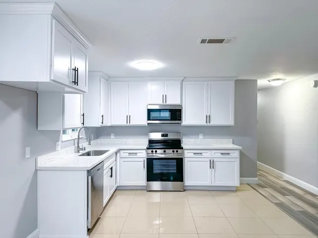 $369,900 | 5276 Aspen Way, Olivehurst, CA 95961