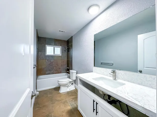 $369,900 | 5276 Aspen Way, Olivehurst, CA 95961