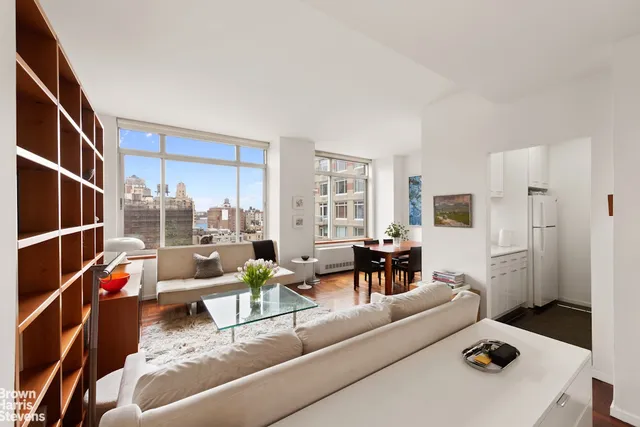 $1,250,000 | 2373 Broadway, Unit 1610 | Upper West Side