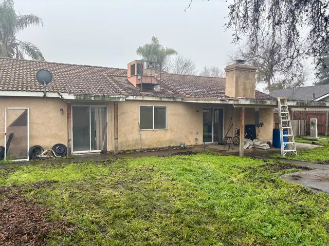 $337,000 | 1900 East College Avenue, Visalia, CA 93292